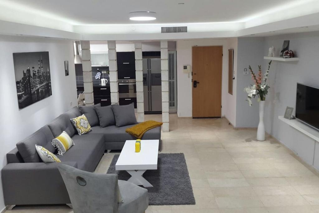 Sweethome26 Eilat Apt With Jaccuzzi / Free Parking Esterno foto